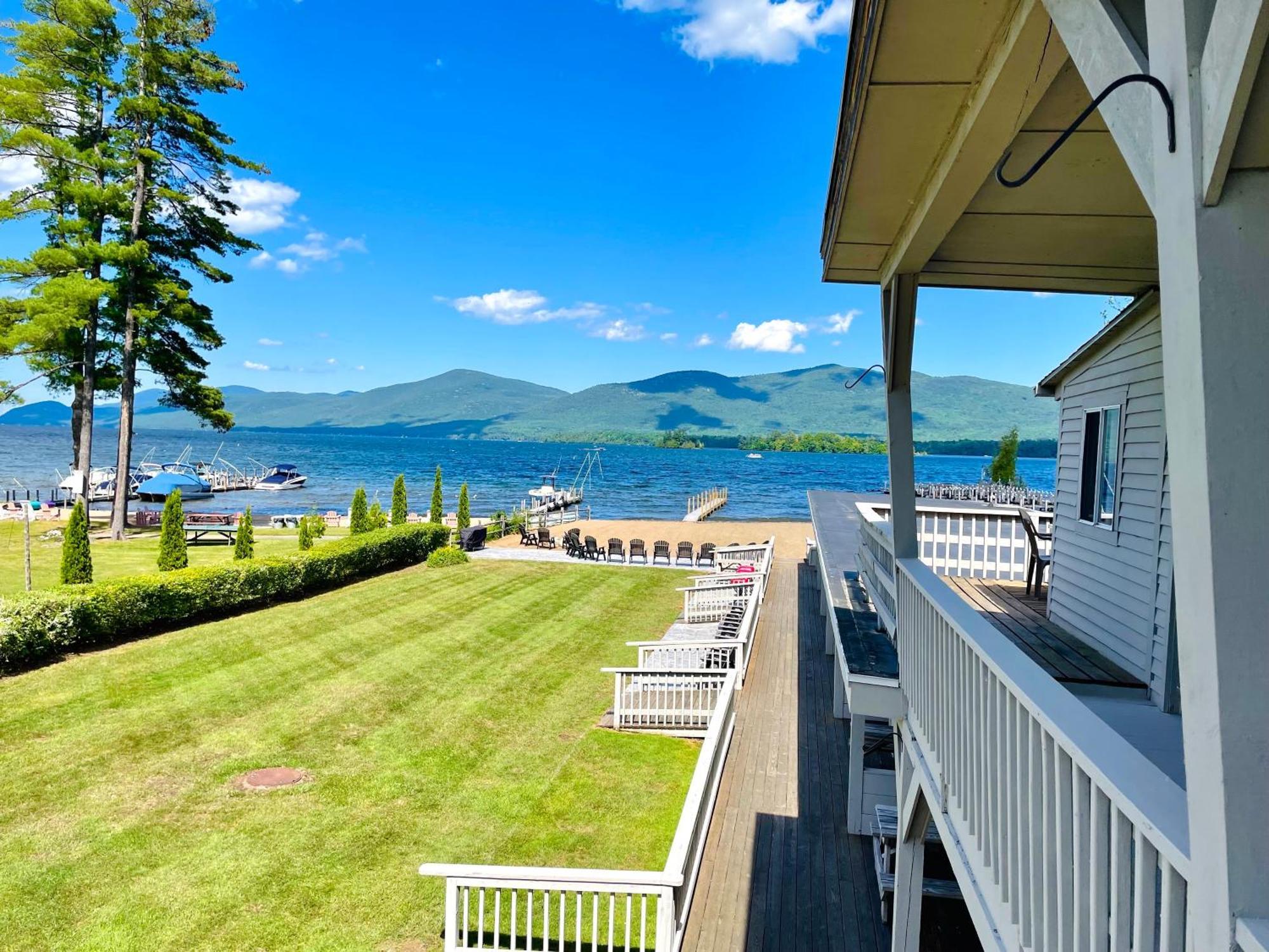 Waters Edge Lodge Лейк Джордж Екстериор снимка